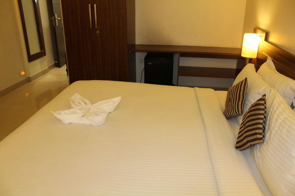 โฮเต็ล เอกา Hotel บังกาลอร์ ภายนอก รูปภาพ