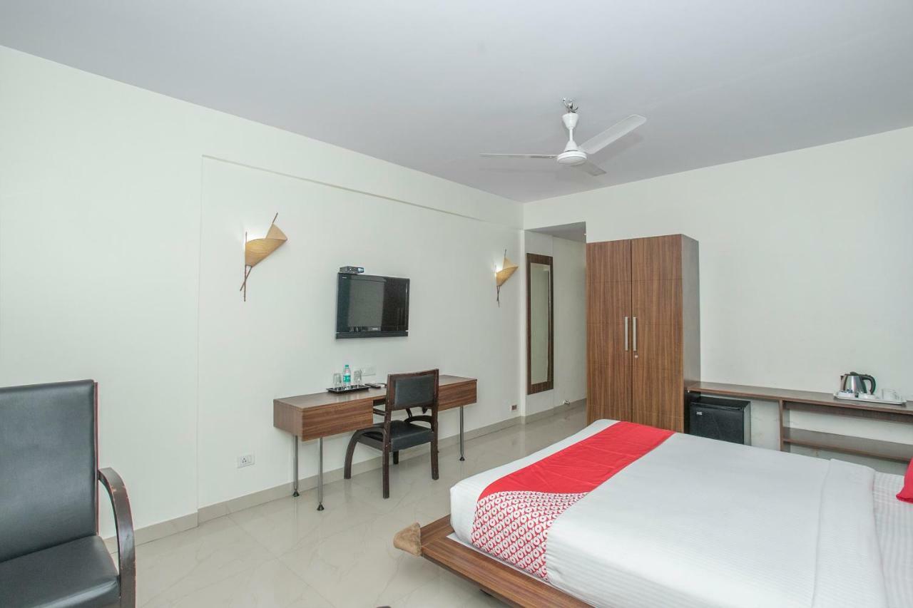 โฮเต็ล เอกา Hotel บังกาลอร์ ภายนอก รูปภาพ
